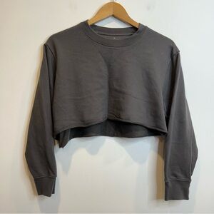 Muji Cropped Long Sleeve Crewneck Sweatshirt Grey